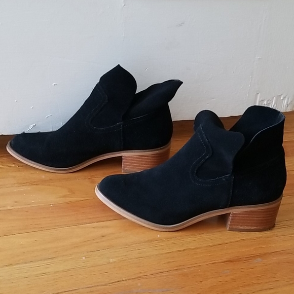 Steve Madden Suede Leather Bootie - Picture 1 of 9